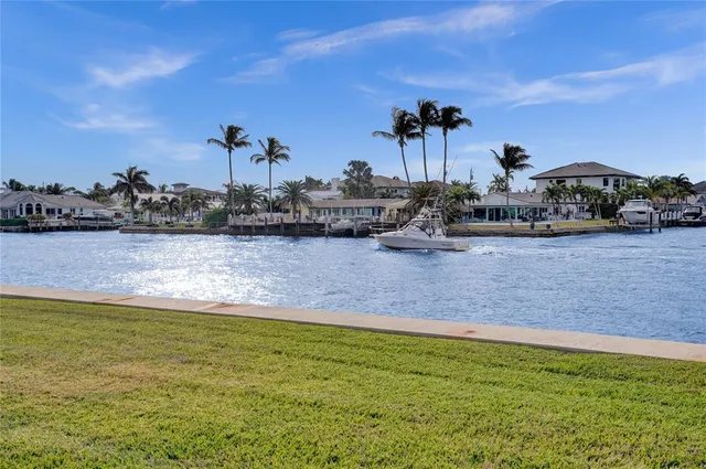 $399,999 | 745 Southeast 19th Avenue, Unit 134, Deerfield Beach, FL 33441