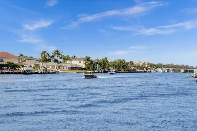 $399,999 | 745 Southeast 19th Avenue, Unit 134, Deerfield Beach, FL 33441