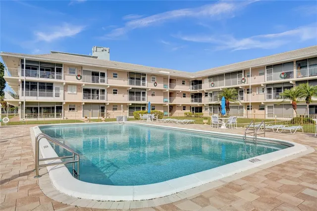 $399,999 | 745 Southeast 19th Avenue, Unit 134, Deerfield Beach, FL 33441