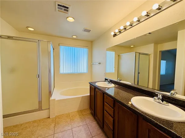 $1,995 | 9342 Winebrook Avenue, Las Vegas, NV 89148