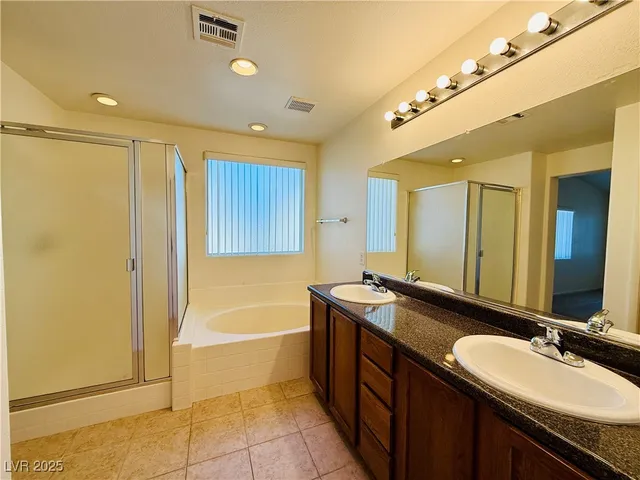 $2,150 | 9342 Winebrook Avenue, Las Vegas, NV 89148