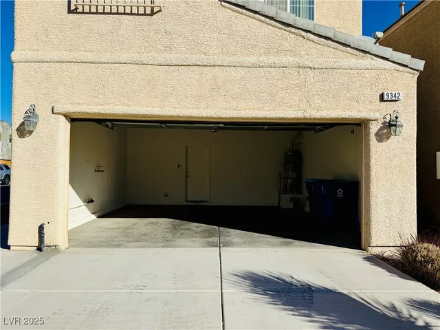 $2,150 | 9342 Winebrook Avenue, Las Vegas, NV 89148