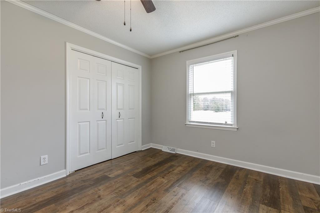 1543 Kirkpatrick Road Burlington, NC 27215 - Photo 14 of 21 Gallery Image 14