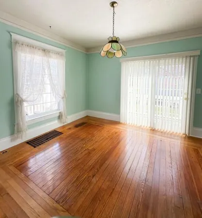 $265,000 | 410 South Center Street, Stockbridge, MI 49285