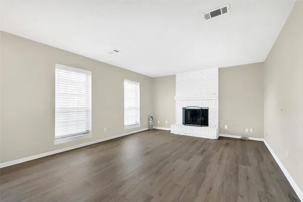 $314,000 | 346 Lost Rock Drive, Houston, TX 77598