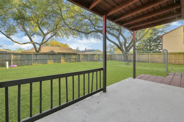 $314,000 | 346 Lost Rock Drive, Houston, TX 77598