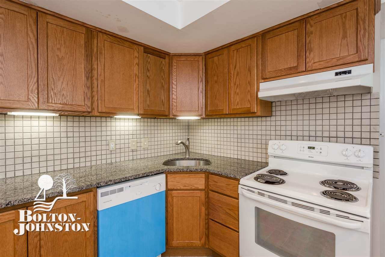 128 Muir Road Grosse Pointe Farms, MI 48236 - Photo 12 of 28