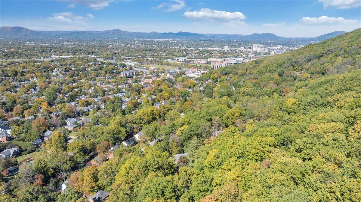 2644 Robin Hood Road Southeast Roanoke, VA 24014 - Photo 101 of 113 101-DJI_20251016015408_0044_D