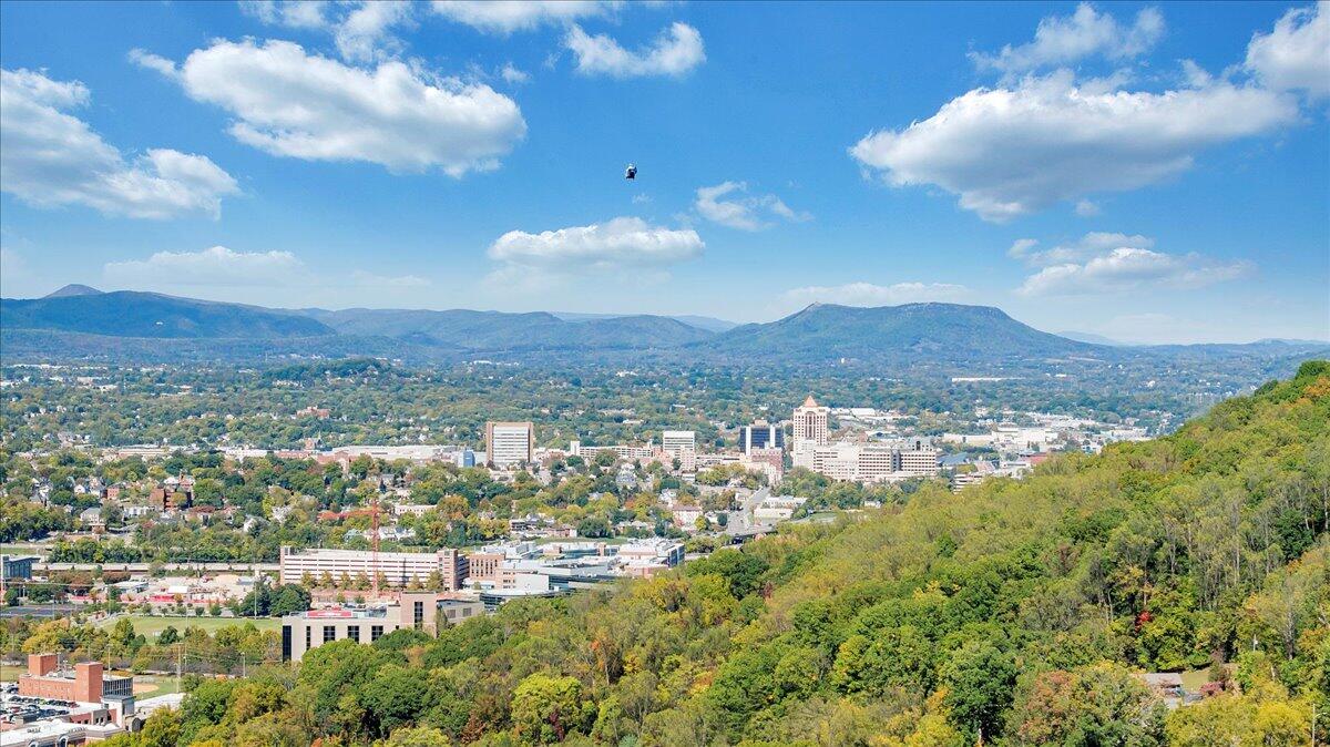 2644 Robin Hood Road Southeast Roanoke, VA 24014 - Photo 104 of 113 104-DJI_20251016015521_0047_D