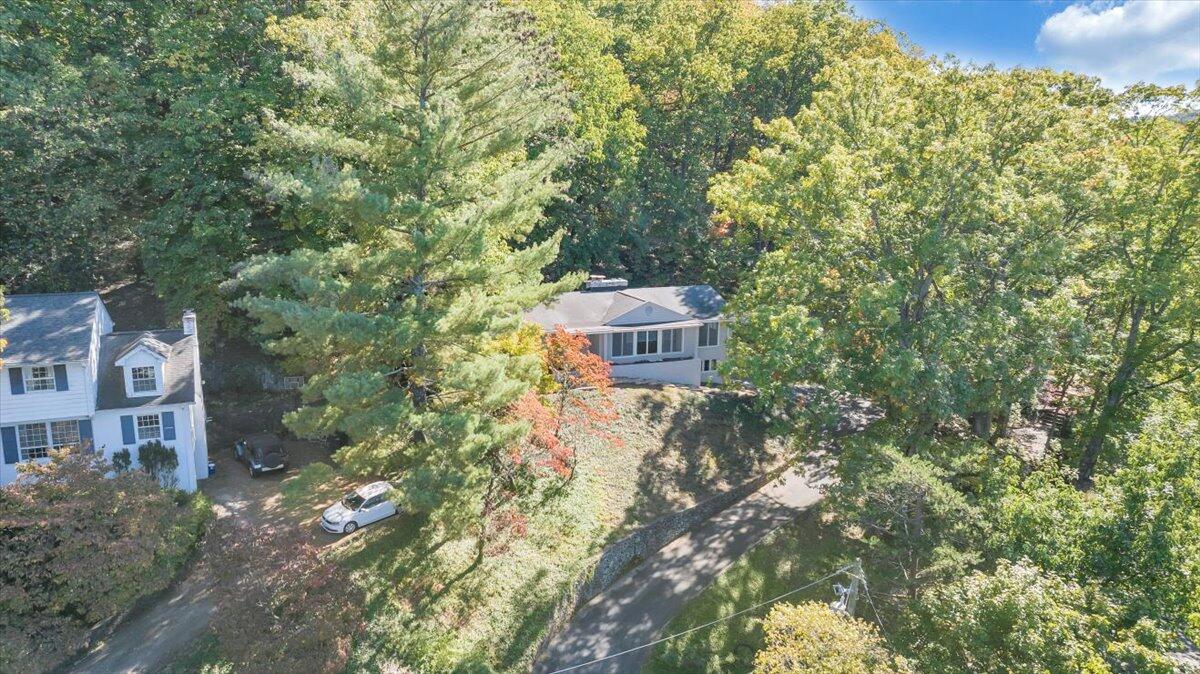 2644 Robin Hood Road Southeast Roanoke, VA 24014 - Photo 110 of 113 110-DJI_20251016015830_0058_D