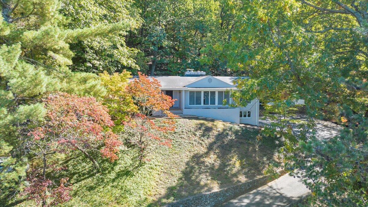 2644 Robin Hood Road Southeast Roanoke, VA 24014 - Photo 112 of 113 112-DJI_20251016015925_0065_D