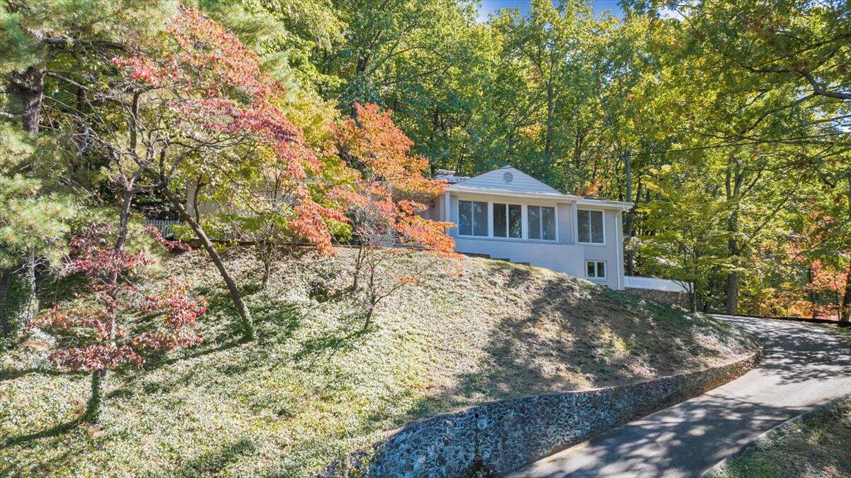 2644 Robin Hood Road Southeast Roanoke, VA 24014 - Photo 113 of 113 113-DJI_20251016020006_0070_D