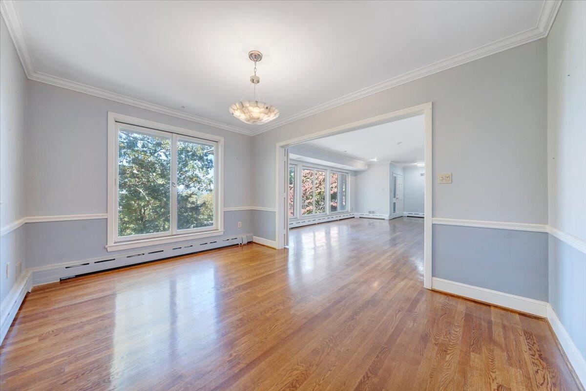 2644 Robin Hood Road Southeast Roanoke, VA 24014 - Photo 14 of 113 014-MIB03349