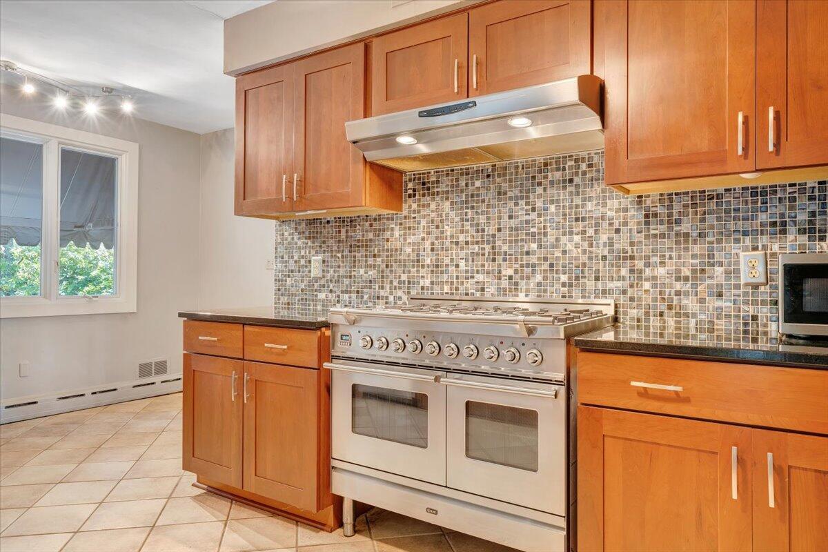 2644 Robin Hood Road Southeast Roanoke, VA 24014 - Photo 22 of 113 022-MIB03376