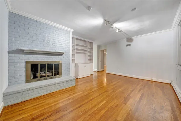 $549,900 | 2644 Robin Hood Road Southeast, Roanoke, VA 24014