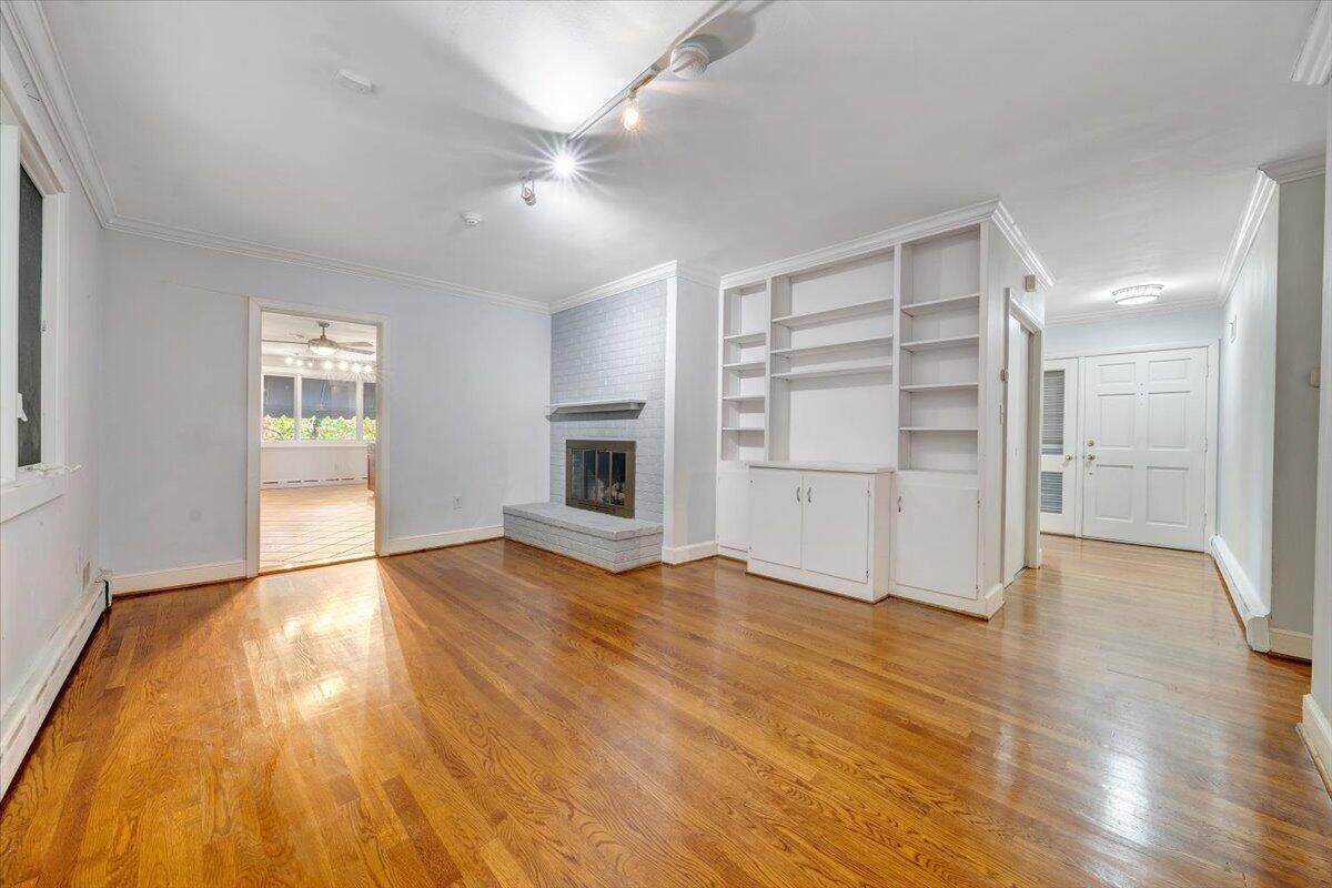 2644 Robin Hood Road Southeast Roanoke, VA 24014 - Photo 29 of 113 029-MIB03397