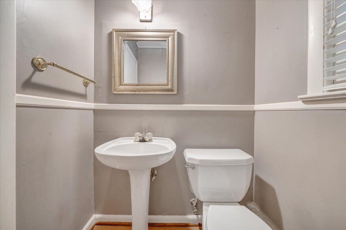 2644 Robin Hood Road Southeast Roanoke, VA 24014 - Photo 43 of 113 043-MIB03451