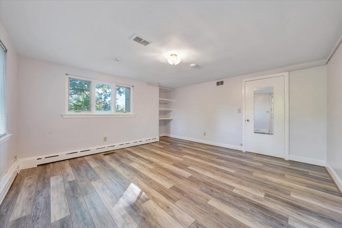 2644 Robin Hood Road Southeast Roanoke, VA 24014 - Photo 46 of 113 046-MIB03463