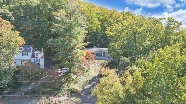 $549,900 | 2644 Robin Hood Road Southeast, Roanoke, VA 24014