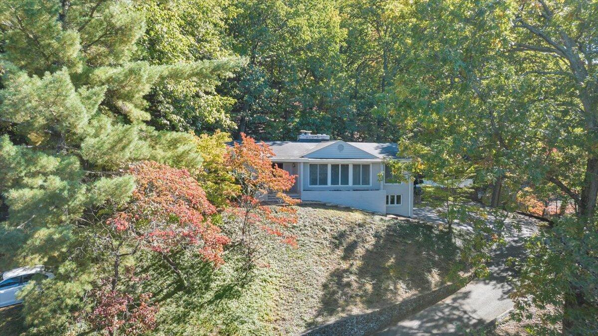 2644 Robin Hood Road Southeast Roanoke, VA 24014 - Photo 81 of 113 081-DJI_20251016014639_0019_D