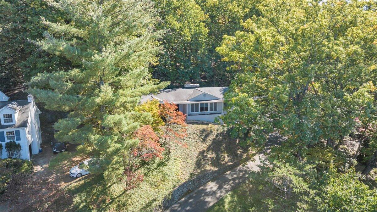 2644 Robin Hood Road Southeast Roanoke, VA 24014 - Photo 93 of 113 093-DJI_20251016015217_0036_D