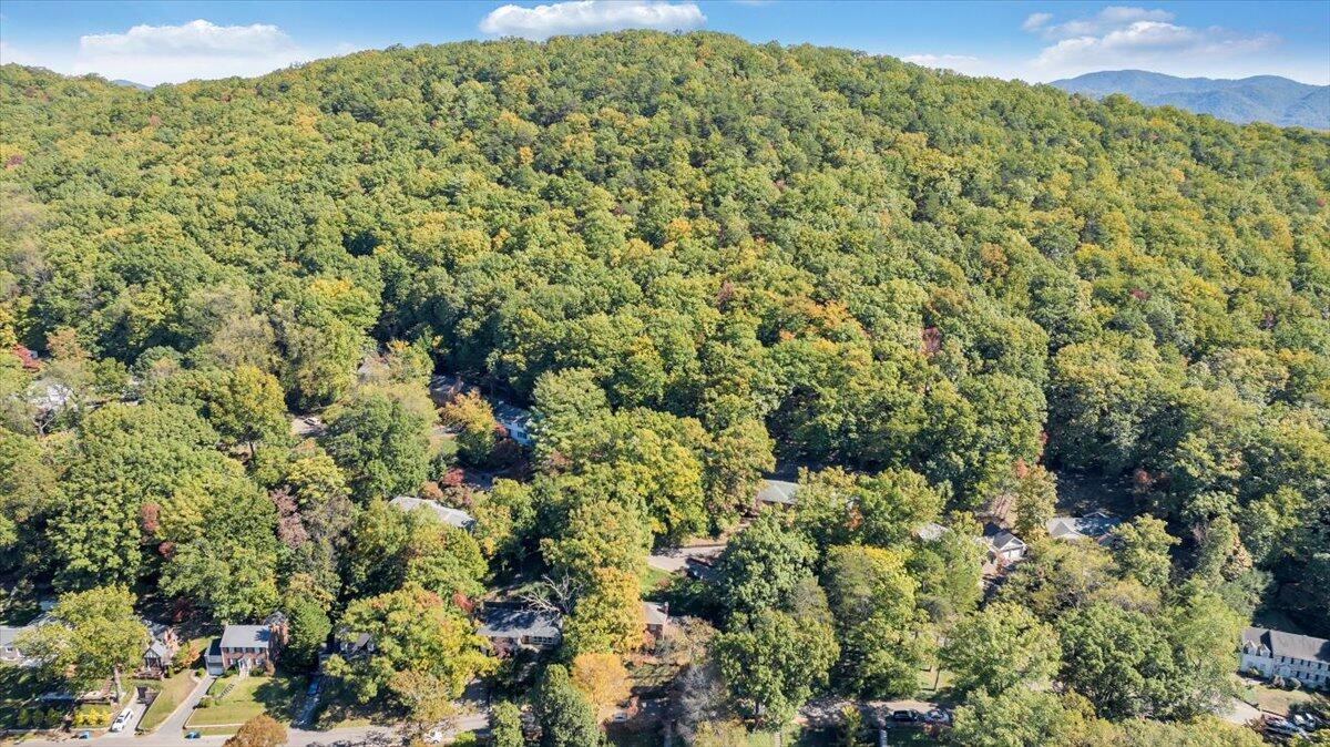 2644 Robin Hood Road Southeast Roanoke, VA 24014 - Photo 99 of 113 099-DJI_20251016015324_0042_D