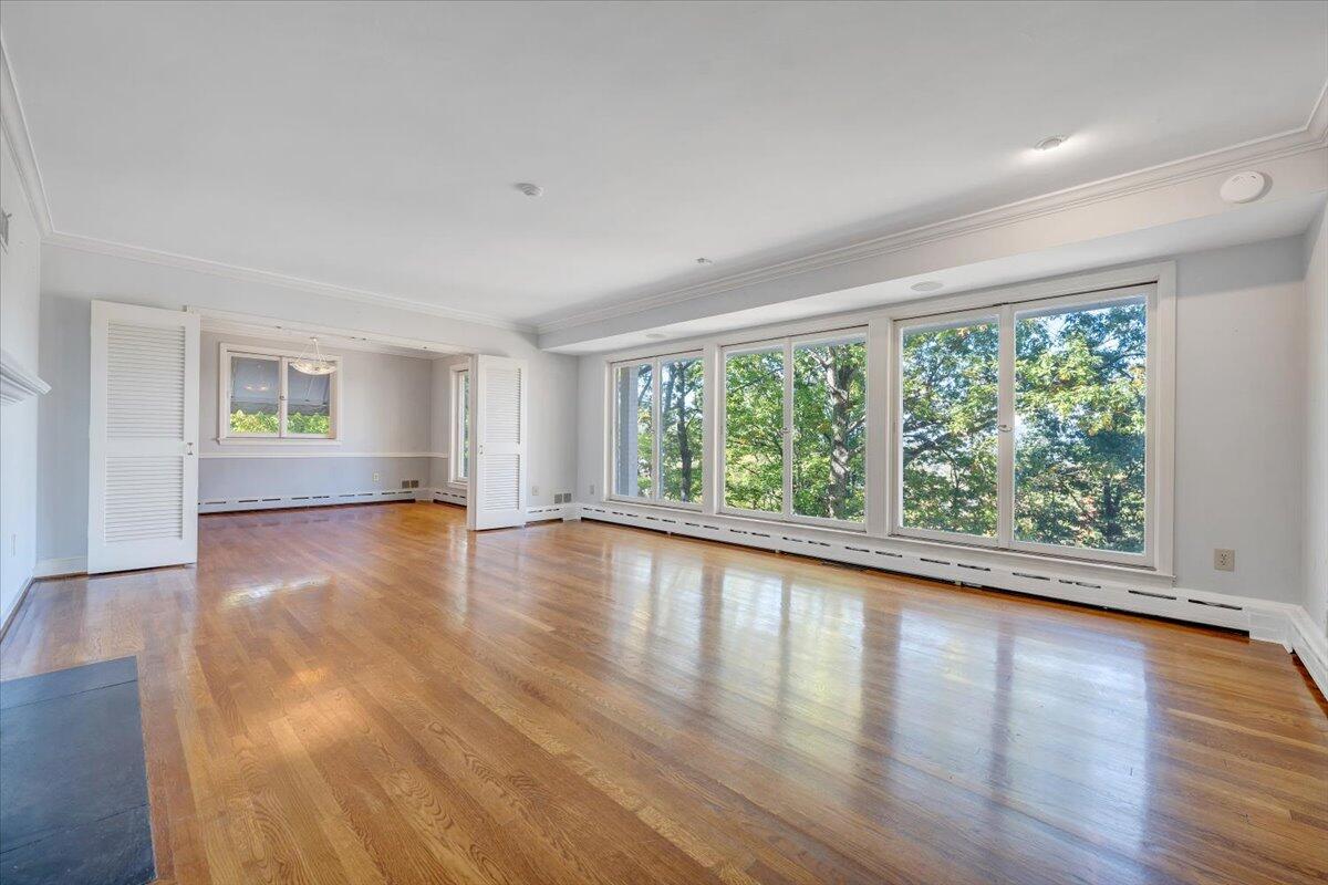 2644 Robin Hood Road Southeast Roanoke, VA 24014 - Photo 10 of 113 010-MIB03334