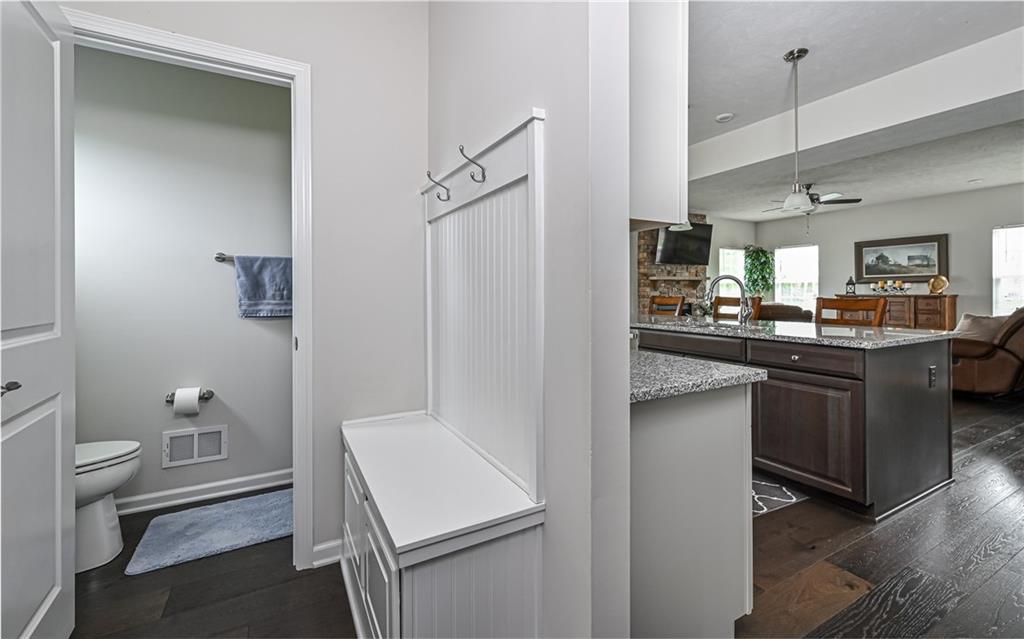 3036 Eagle Ridge Drive Valencia, PA 16059 - Photo 13 of 34