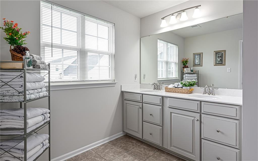 3036 Eagle Ridge Drive Valencia, PA 16059 - Photo 21 of 34