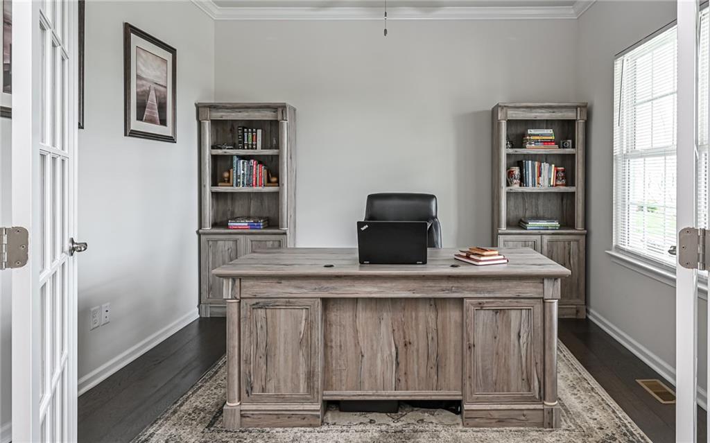 3036 Eagle Ridge Drive Valencia, PA 16059 - Photo 3 of 34