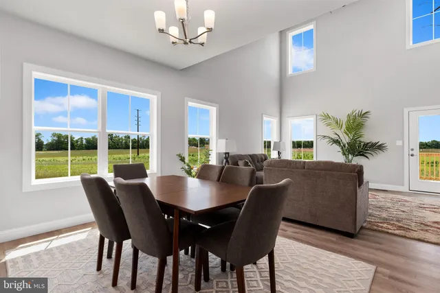 $454,900 | 670 Brittany Drive, Mechanicsburg, PA 17055