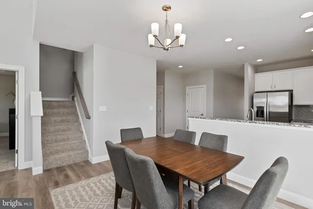 $454,900 | 670 Brittany Drive, Mechanicsburg, PA 17055