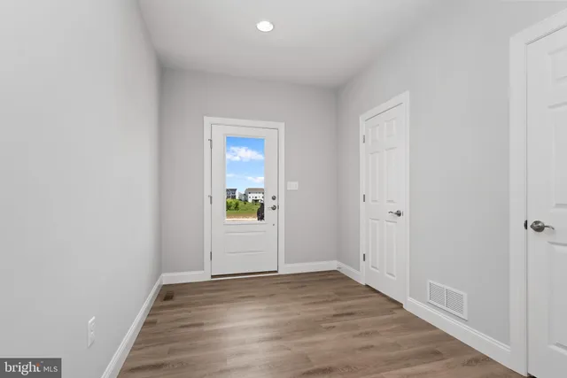 $454,900 | 670 Brittany Drive, Mechanicsburg, PA 17055