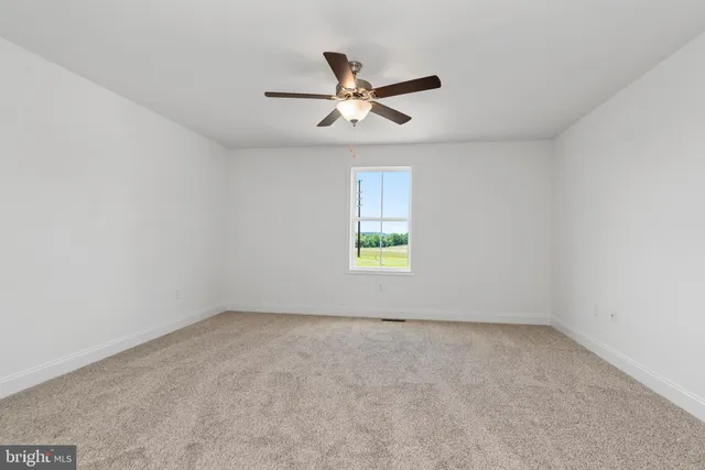 $454,900 | 670 Brittany Drive, Mechanicsburg, PA 17055