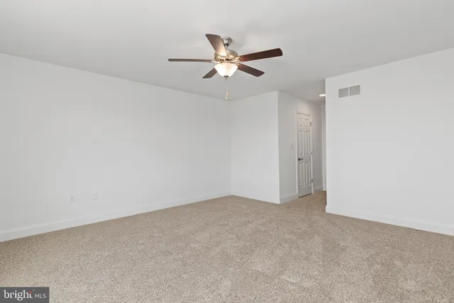 $454,900 | 670 Brittany Drive, Mechanicsburg, PA 17055