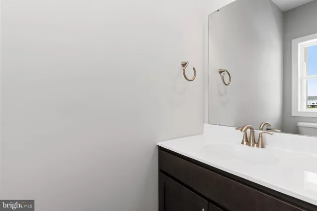 $454,900 | 670 Brittany Drive, Mechanicsburg, PA 17055