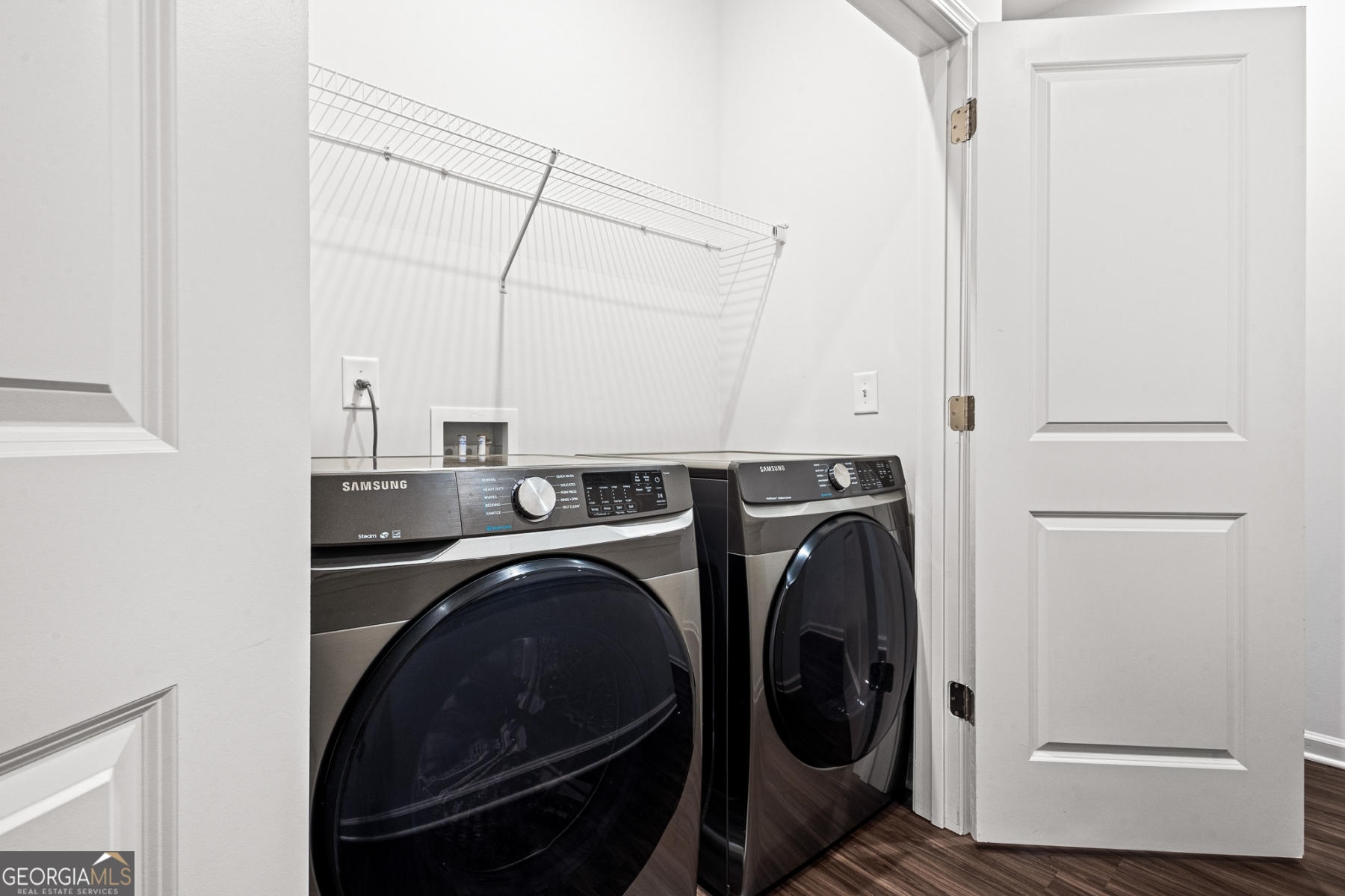 118 Chestnut Circle Atlanta, GA 30342 - Photo 13 of 18