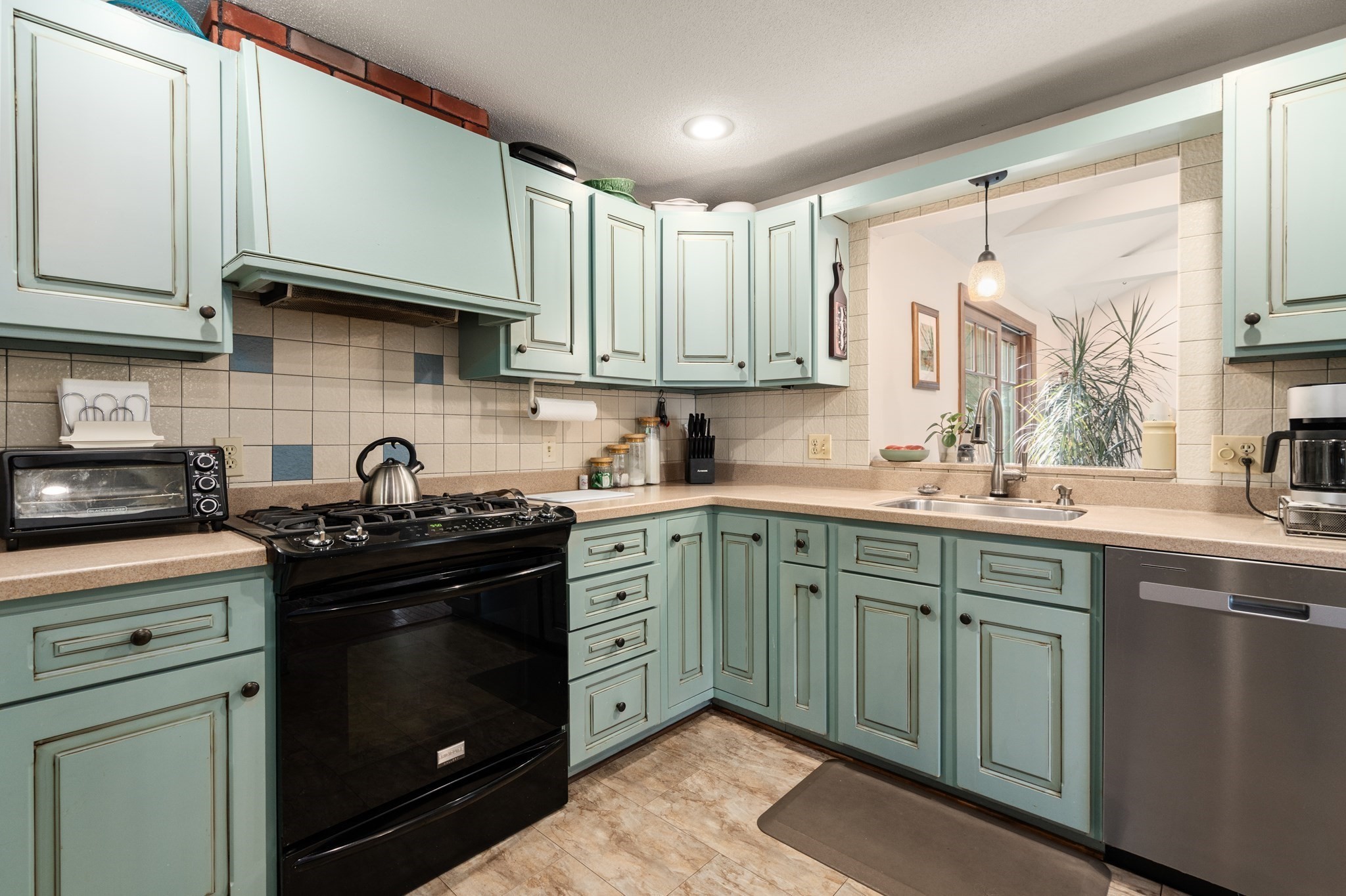 29 Overbrook Road East Longmeadow, MA 01028 - Photo 16 of 42 Gallery Image 16