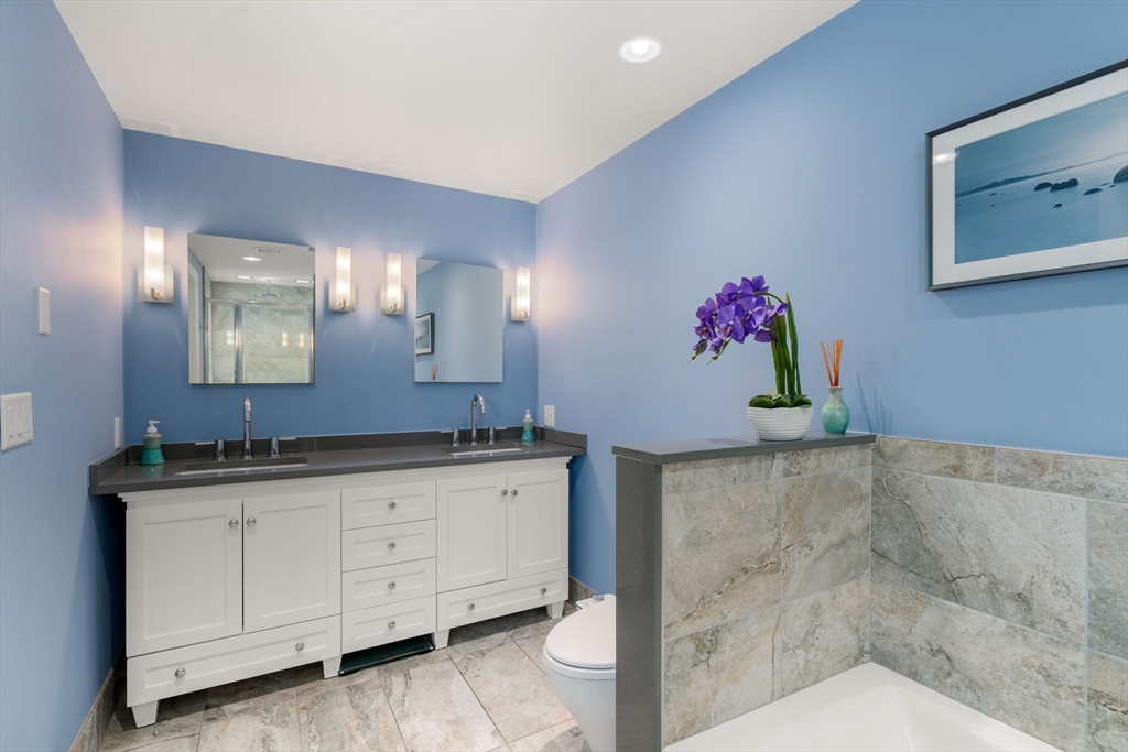 11 Harvard Circle Needham, MA 02494 - Photo 22 of 38