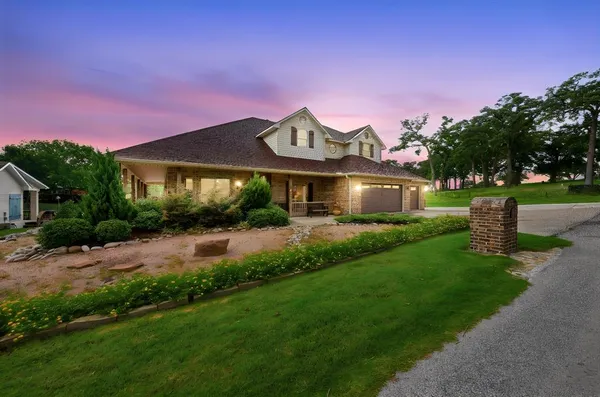 $1,600,000 | 19022 Tennis Ct Drive, Kemp, TX 75143
