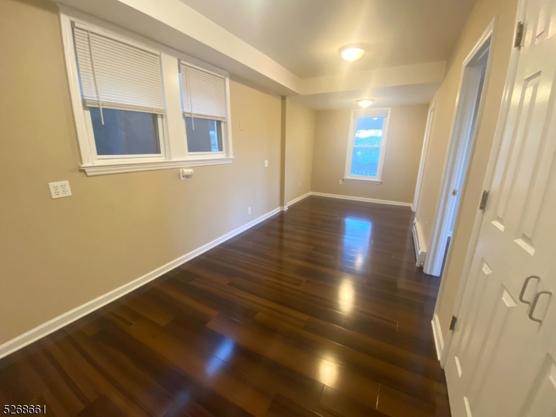 21 Columbus Street, Unit 2 Bloomfield, NJ 07003 - Photo 2 of 20