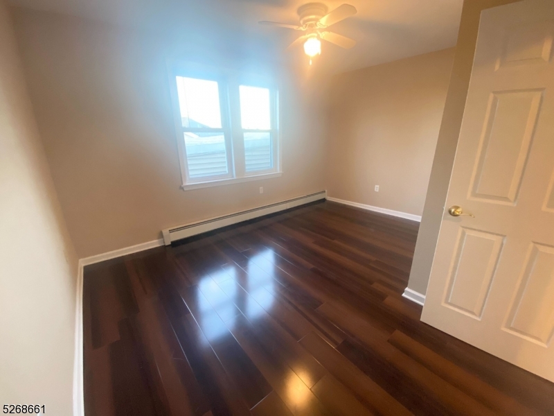 21 Columbus Street, Unit 2 Bloomfield, NJ 07003 - Photo 4 of 20