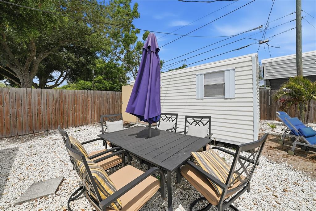 10437 52nd Avenue North St. Petersburg, FL 33708 - Photo 28 of 36