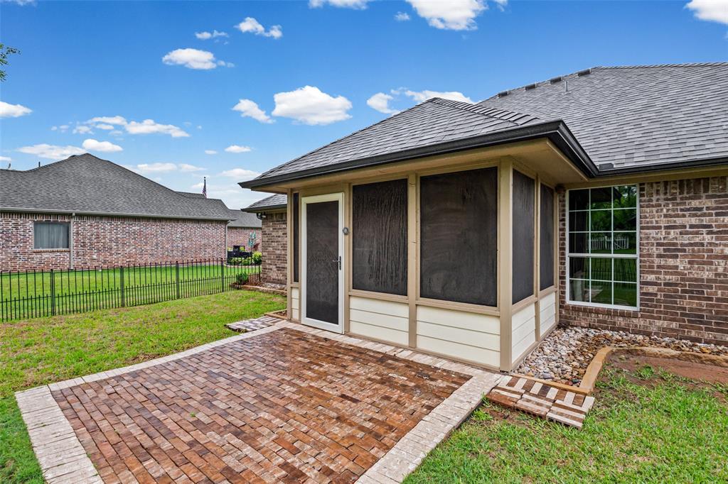 9417 Ravenswood Road Granbury, TX 76049 - Photo 32 of 39