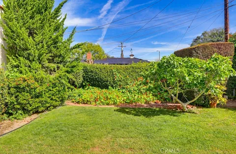 $1,295,000 | 3852 Weston Place, Long Beach, CA 90807