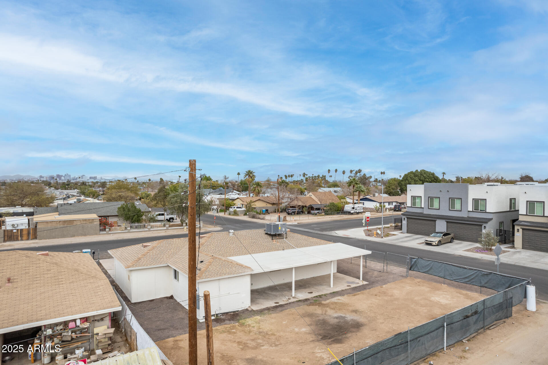 325 West Vineyard Road Phoenix, AZ 85041 - Photo 36 of 42 39 Vineyard