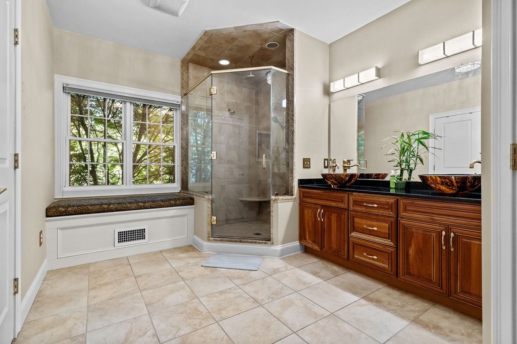 1 McKenzie Drive Smithfield, RI 02814 - Photo 13 of 26