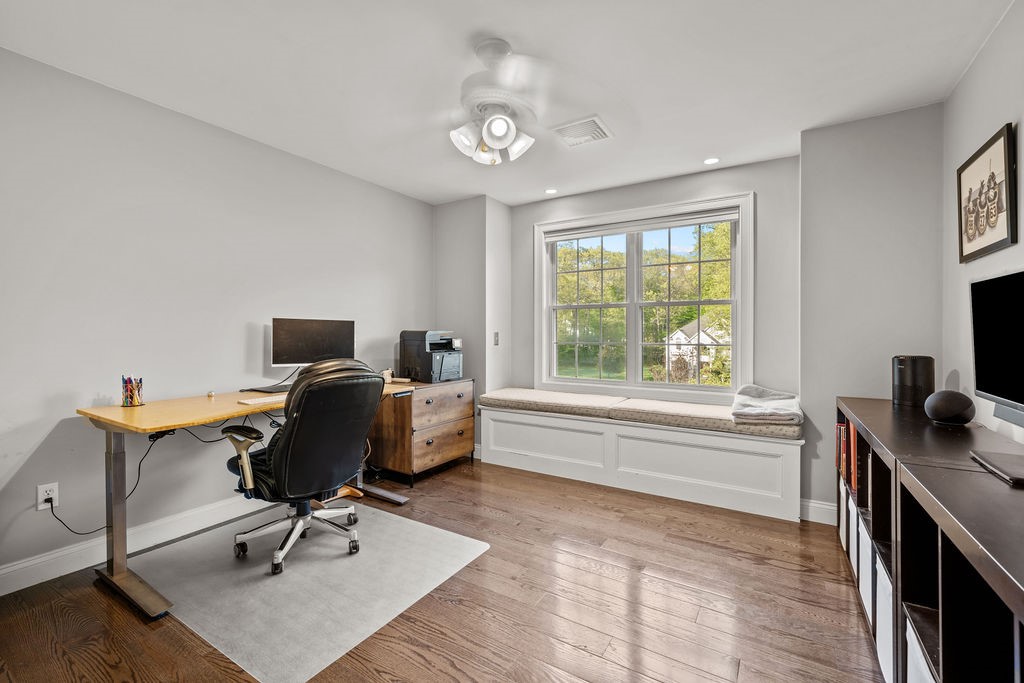 1 McKenzie Drive Smithfield, RI 02814 - Photo 19 of 26