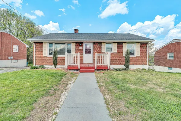 $250,000 | 5223 Victoria Street Northwest, Roanoke, VA 24017