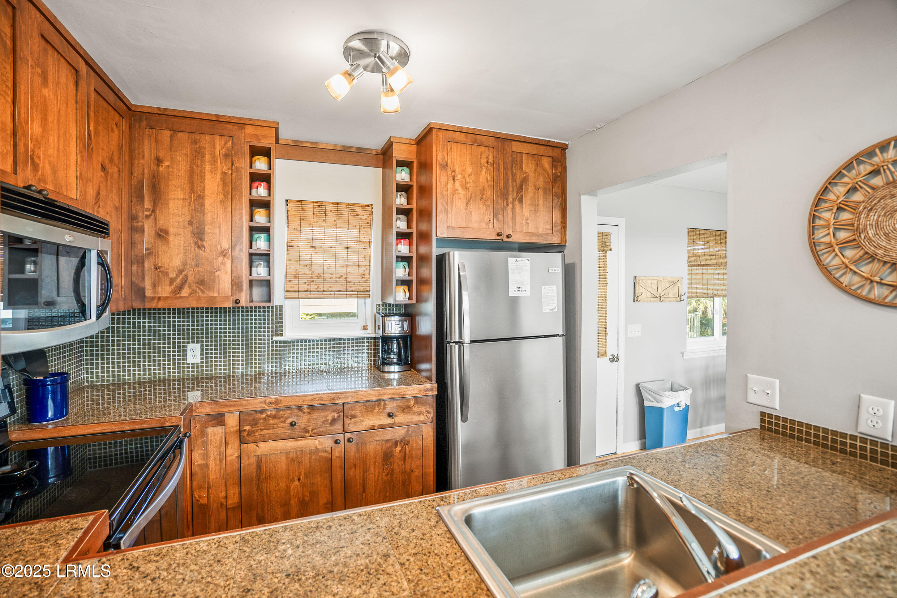 727 Seahorse Road Fripp Island, SC 29920 - Photo 11 of 61 DSC00841-75.jpg-FULL